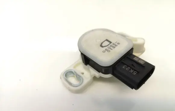 Toyota Yaris Brake pedal sensor switch 8951033030 5K23