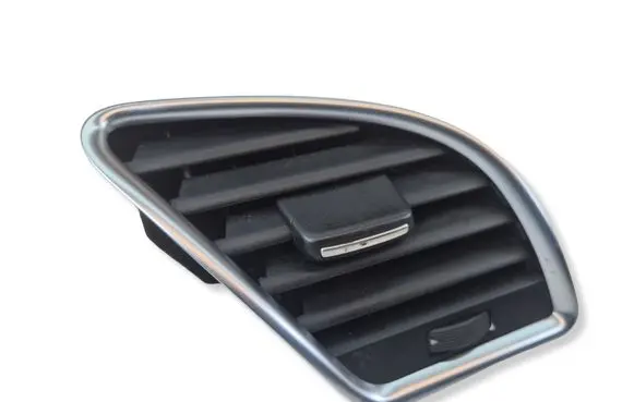 Audi A4 S4 B8 8K Dashboard side air vent grill/cover trim 8T1820902C