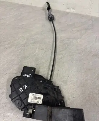Volvo V70 Front door lock 31253673 A048317 986892104