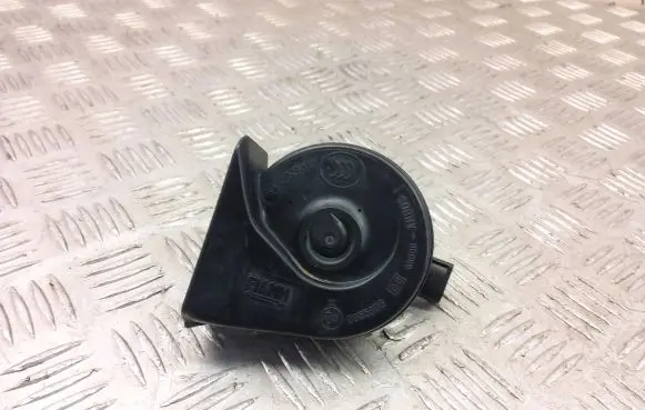 BMW 1 E82 E88 Horn signal