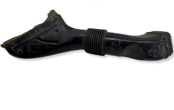 Volvo V70 Air intake duct part 8638624 6766 GERMANM