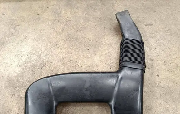 BMW X5 F15 Air intake duct part 13718570289