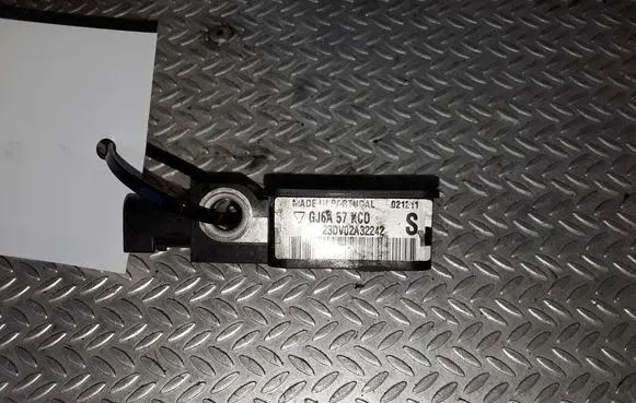 Mazda 6 Airbag deployment crash/impact sensor GJ6A57KCO