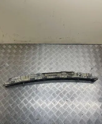 Renault Latitude (L70) Rear bumper mounting bracket