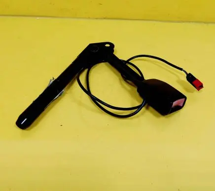 Ford Focus Front seatbelt buckle 98ABA61209BF