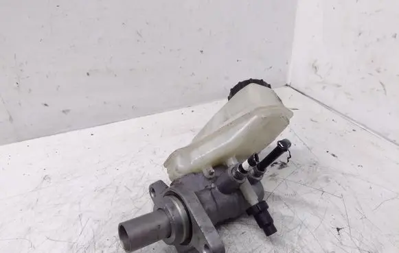 Volvo S80 Master brake cylinder 350885571 03350885571