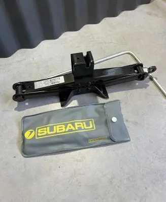 Subaru Forester SG Lift Jack 