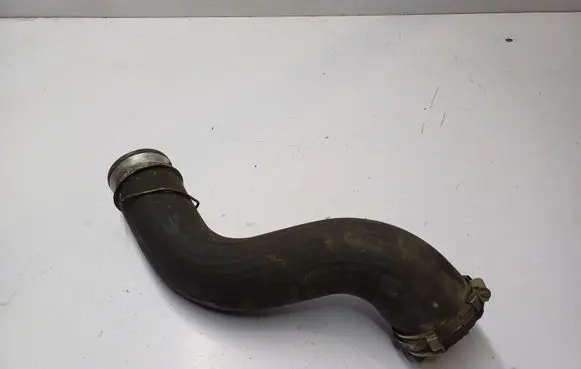 Mercedes-Benz C W204 Intercooler hose/pipe A2045281882