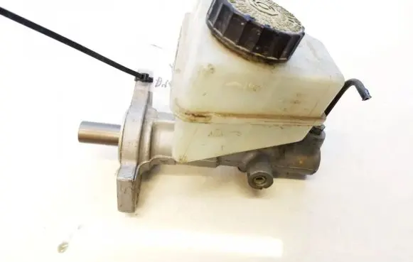 Clutch master cylinder