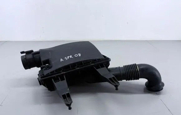 Mercedes-Benz Sprinter W906 Air filter box A0000907801