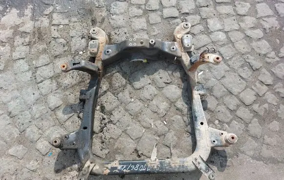 Opel Astra G Front axle beam 