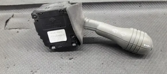 Renault Twingo I Fog light switch 7701046628