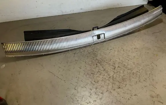 Audi Q7 4L Trunk/boot sill cover protection 4L0864483 4L0864483A