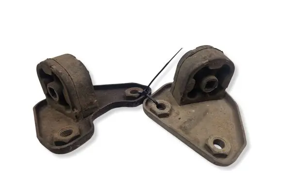 Jeep Renegade Muffler mount bracket/holder 51942151