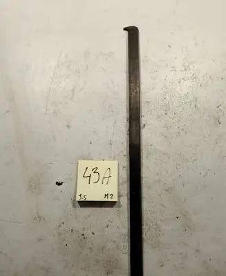 BMW 5 E39 Front door window/glass frame 51328224961