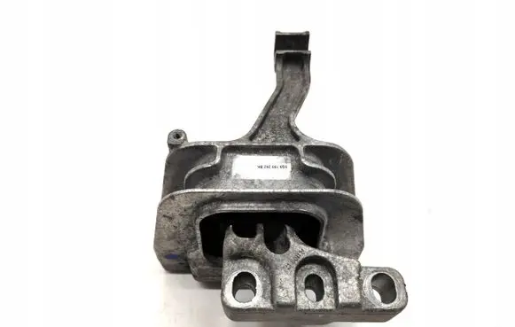 Seat Leon (5F) Engine mount bracket 5Q0199262BK