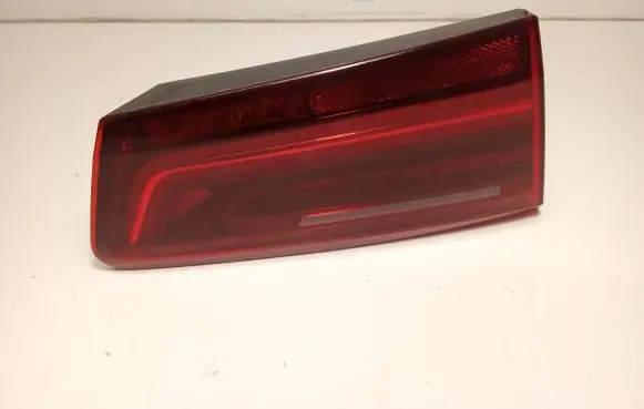 Audi A6 S6 C7 4G Tailgate rear/tail lights A046439 R102S1028