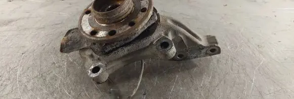 Opel Signum Front wheel hub spindle knuckle