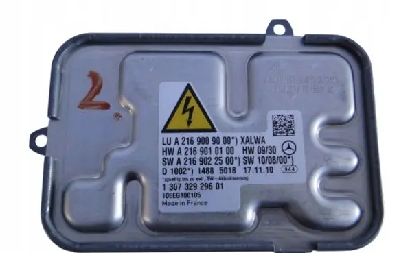 Headlight ballast module Xenon