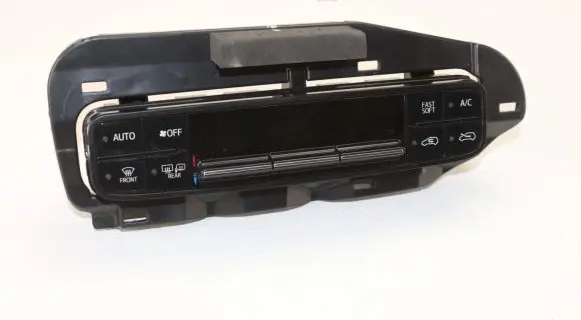 Toyota Auris E180 Climate control unit 5590002C60