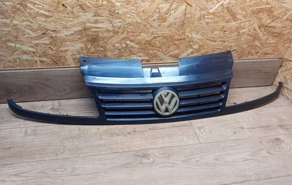 Volkswagen Sharan Front grill 7M0853601