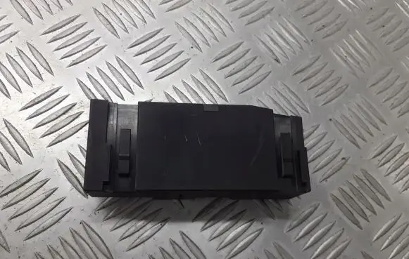 Volvo S80 ESP acceleration yaw rate sensor 8691998