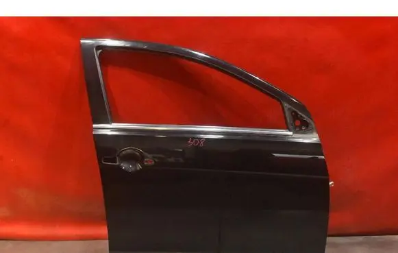 Mitsubishi Lancer VIII Front door
