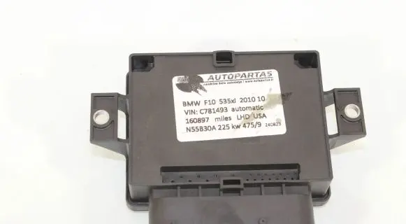 BMW 5 F10 F11 Hand brake control module 6850846 23122010 32620247A