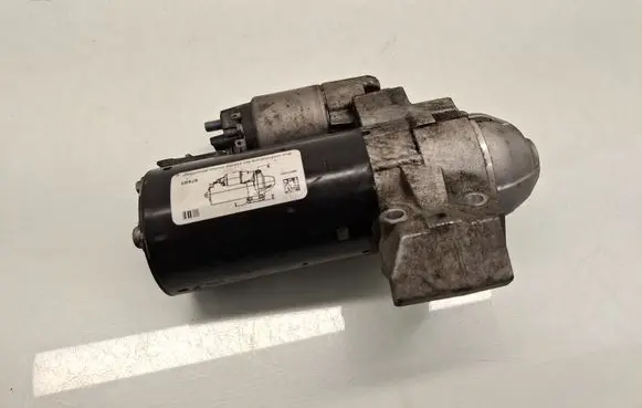 BMW 3 F30 F35 F31 Starter motor 8574102