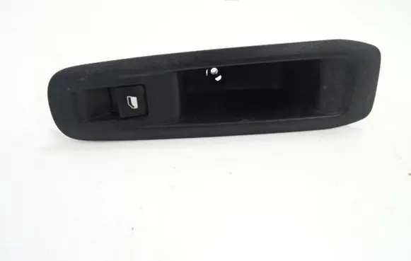 Peugeot 308 Quarter vent window switch 1336258X
