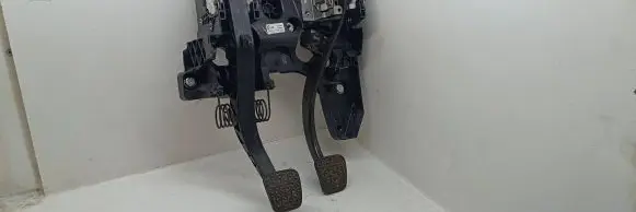 Opel Insignia A Pedal assembly 22771454 545986