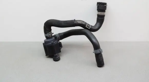 Audi A4 S4 B9 8W Electric auxiliary coolant/water pump 06H121601N 8W0122073F