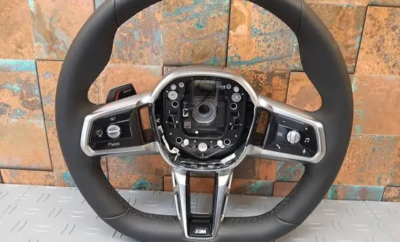 BMW 7 G70 Steering wheel 5A716C2 32305A716C2