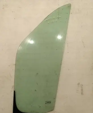 Renault Master III Front triangle window/glass AS2M3240DOT682 43R001582