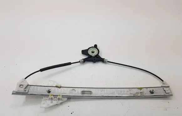 Mazda CX-7 Front window lifting mechanism without motor
