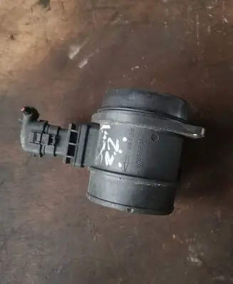Hyundai Santa Fe Mass air flow meter 9220930006