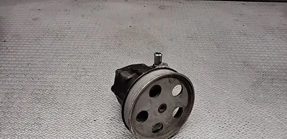 Audi A5 8T 8F Power steering pump 8K0145153F