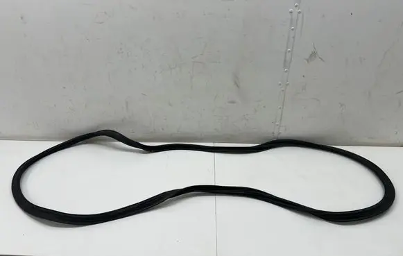 Peugeot 3008 III Trunk rubber seal (body) 9839886680