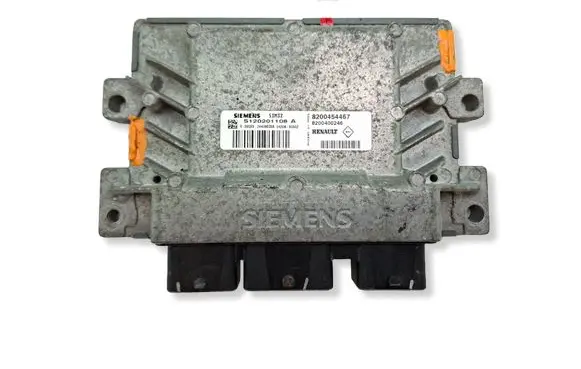 Renault Clio II Engine control unit/module 8200454467 8200400246 S120201108A