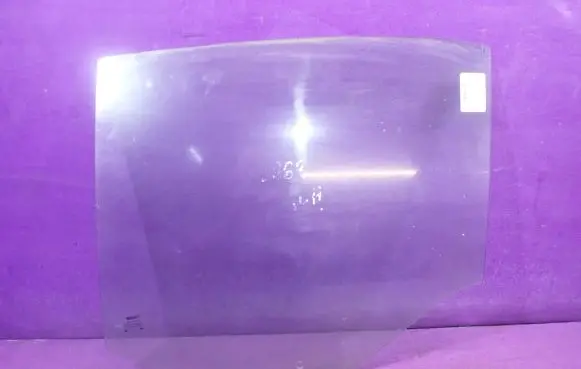 Seat Toledo II (1M) Front door window glass four-door
