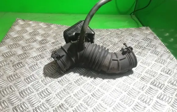 Hyundai ix35 Intake resonator 281382S100