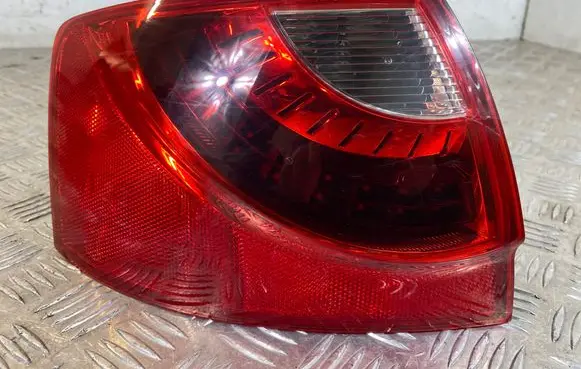 Seat Exeo (3R) Tailgate rear/tail lights 3R9945095B 895050890F31 89505089