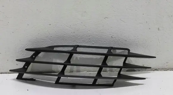 Volkswagen PASSAT B6 Front bumper lower grill 3C0853665D
