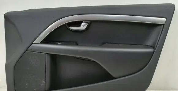 Volvo V70 Front door card panel trim 39883498