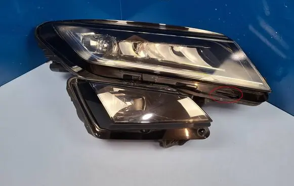 Headlight/headlamp