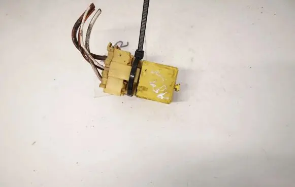 Land Rover Discovery Other relay ywb10027
