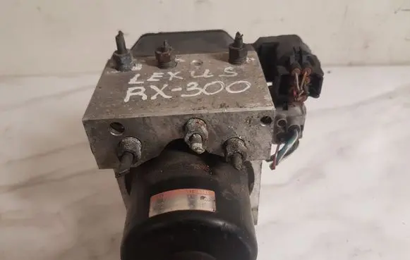 Lexus RX 300 ABS Pump 4451048010 1330004100