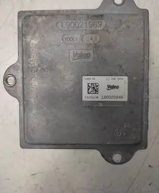 Land Rover Discovery 4 - LR4 Headlight ballast module Xenon L90021969 L1HAS04 L90020948