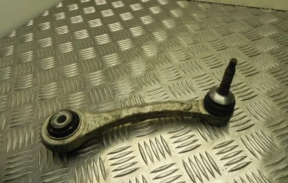 BMW X5 F15 Rear control arm 679504 VD11090