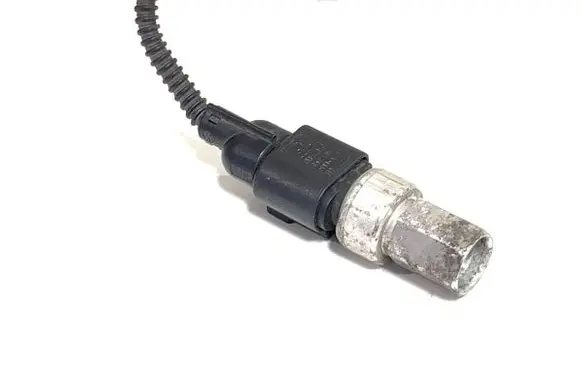 Volkswagen Caddy Air conditioning (A/C) pressure sensor 1K0959126E